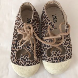 Zara baby girl cheetah print shoe